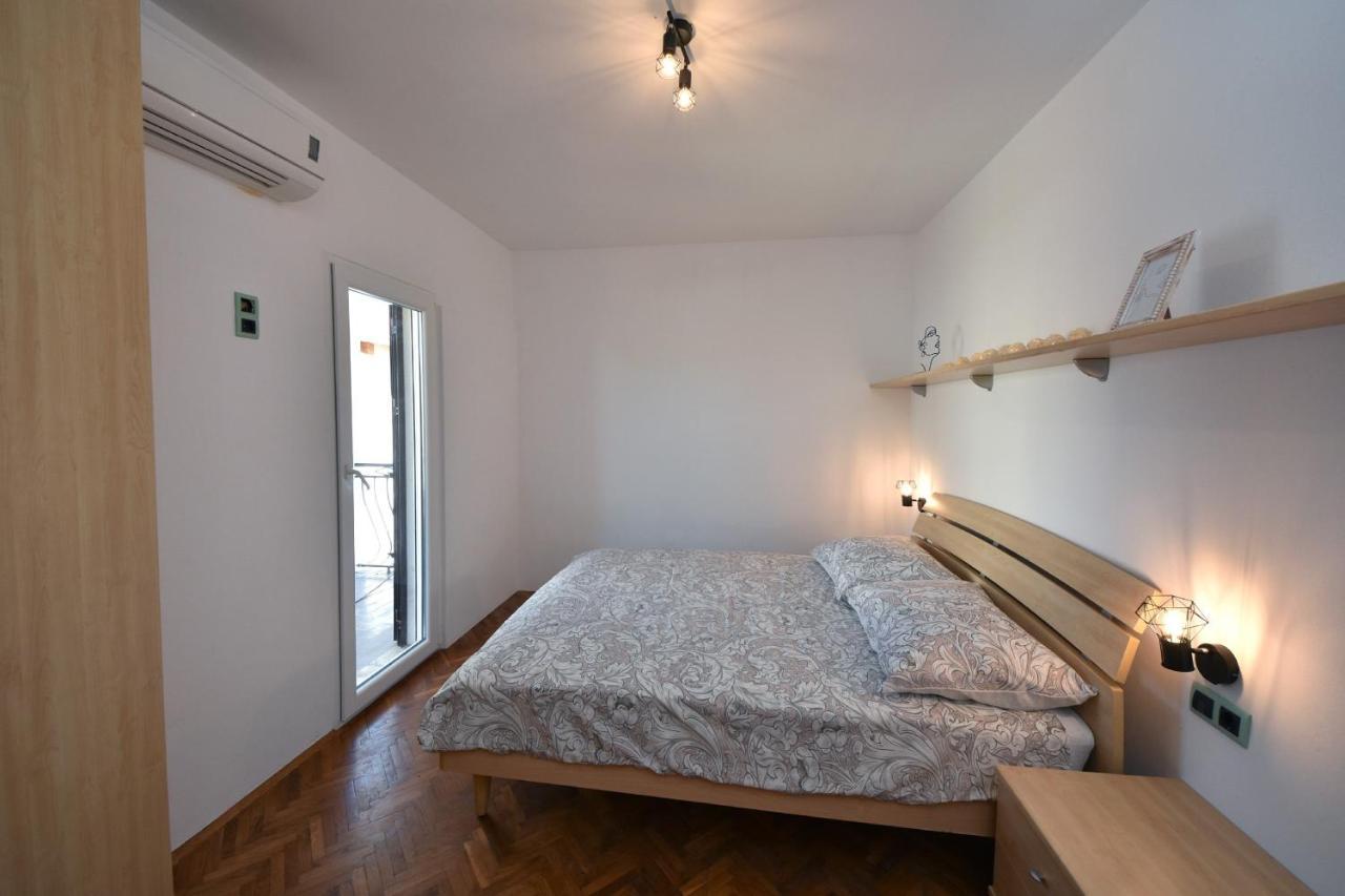 Family Apartment Sara Zára Kültér fotó